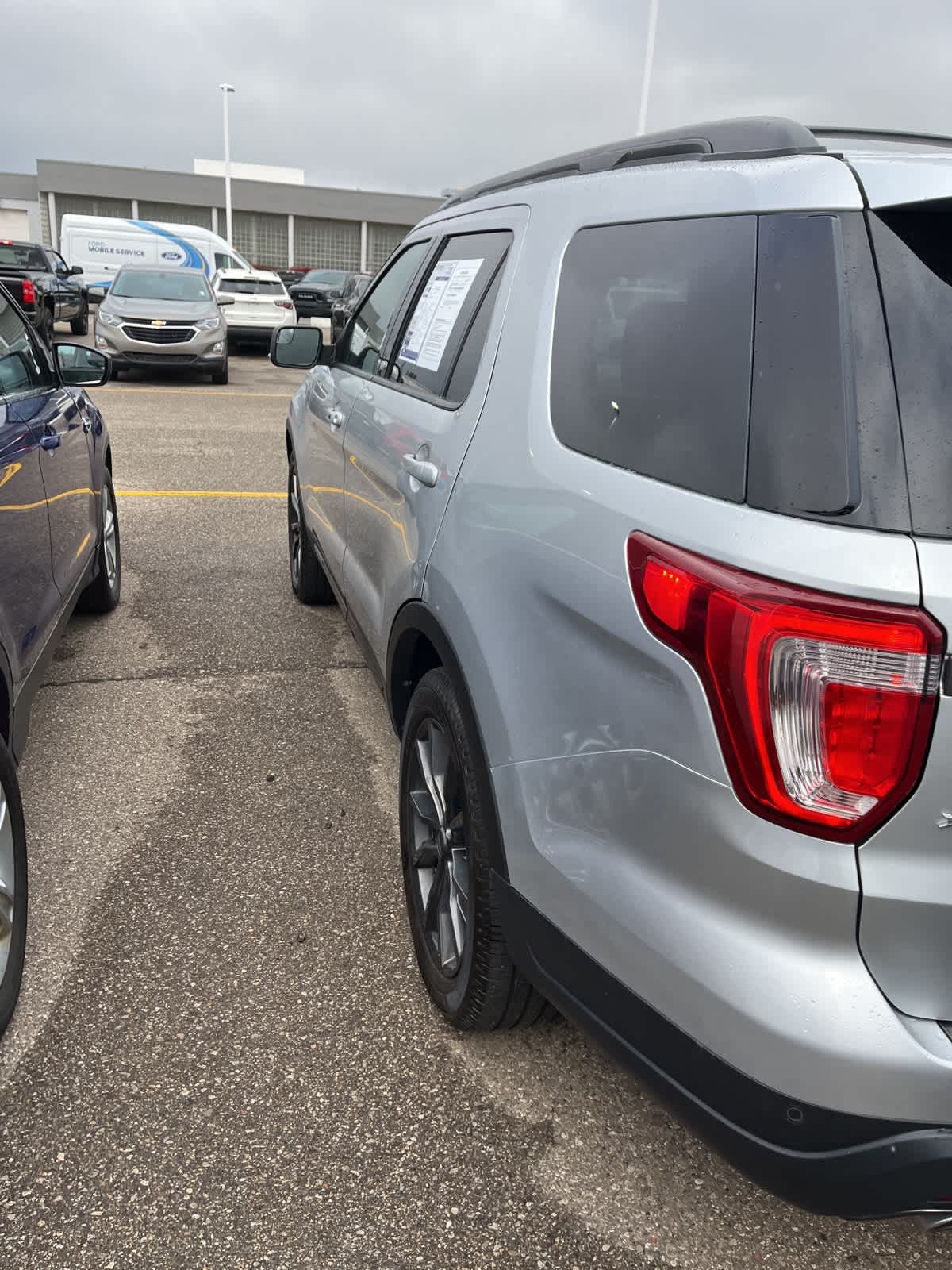 2018 Ford Explorer XLT 3