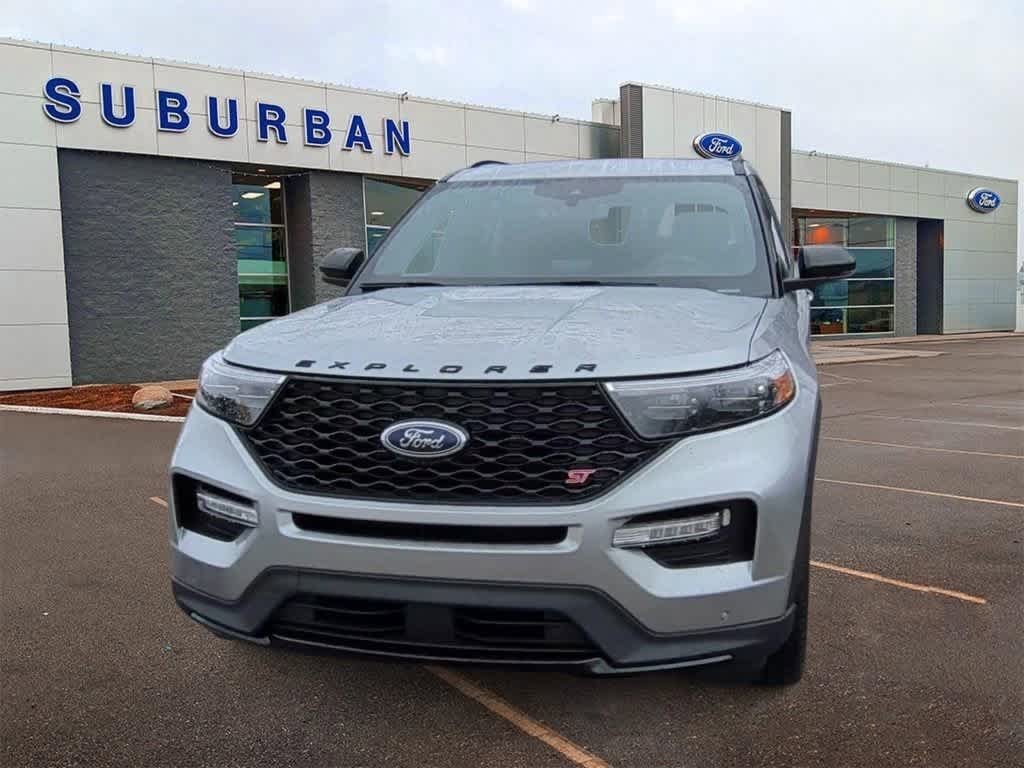 2024 Ford Explorer ST 3