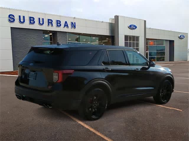 2022 Ford Explorer ST 8