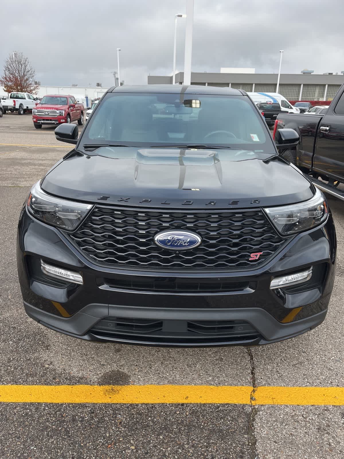 2022 Ford Explorer ST 7