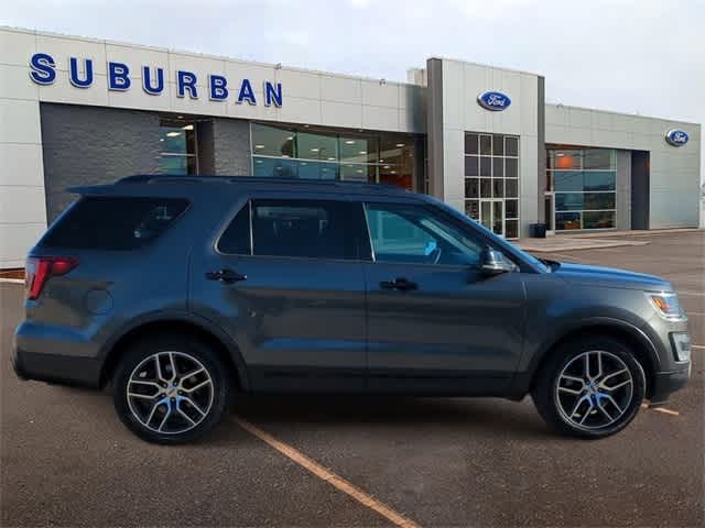 2017 Ford Explorer Sport 9