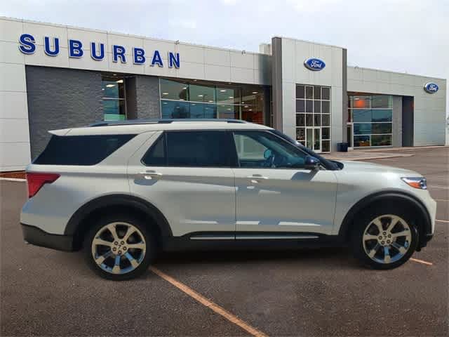 2020 Ford Explorer Platinum 9