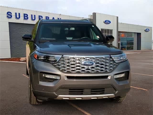 2022 Ford Explorer Platinum 3