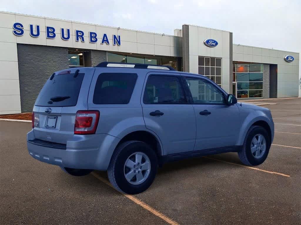 2011 Ford Escape XLT 8