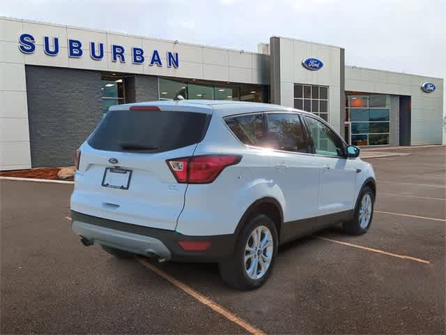 2019 Ford Escape SE 8