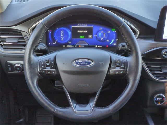 2020 Ford Escape Titanium Hybrid 22