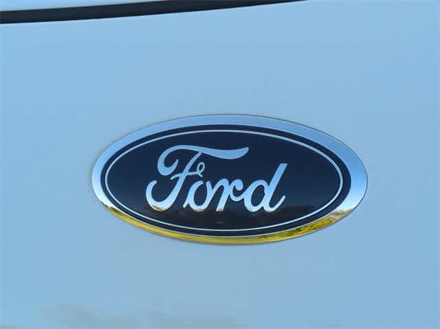 2022 Ford Escape SE 11