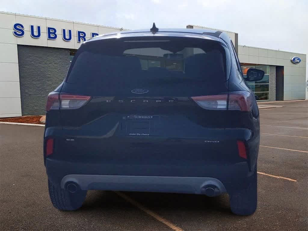 2022 Ford Escape SE 7