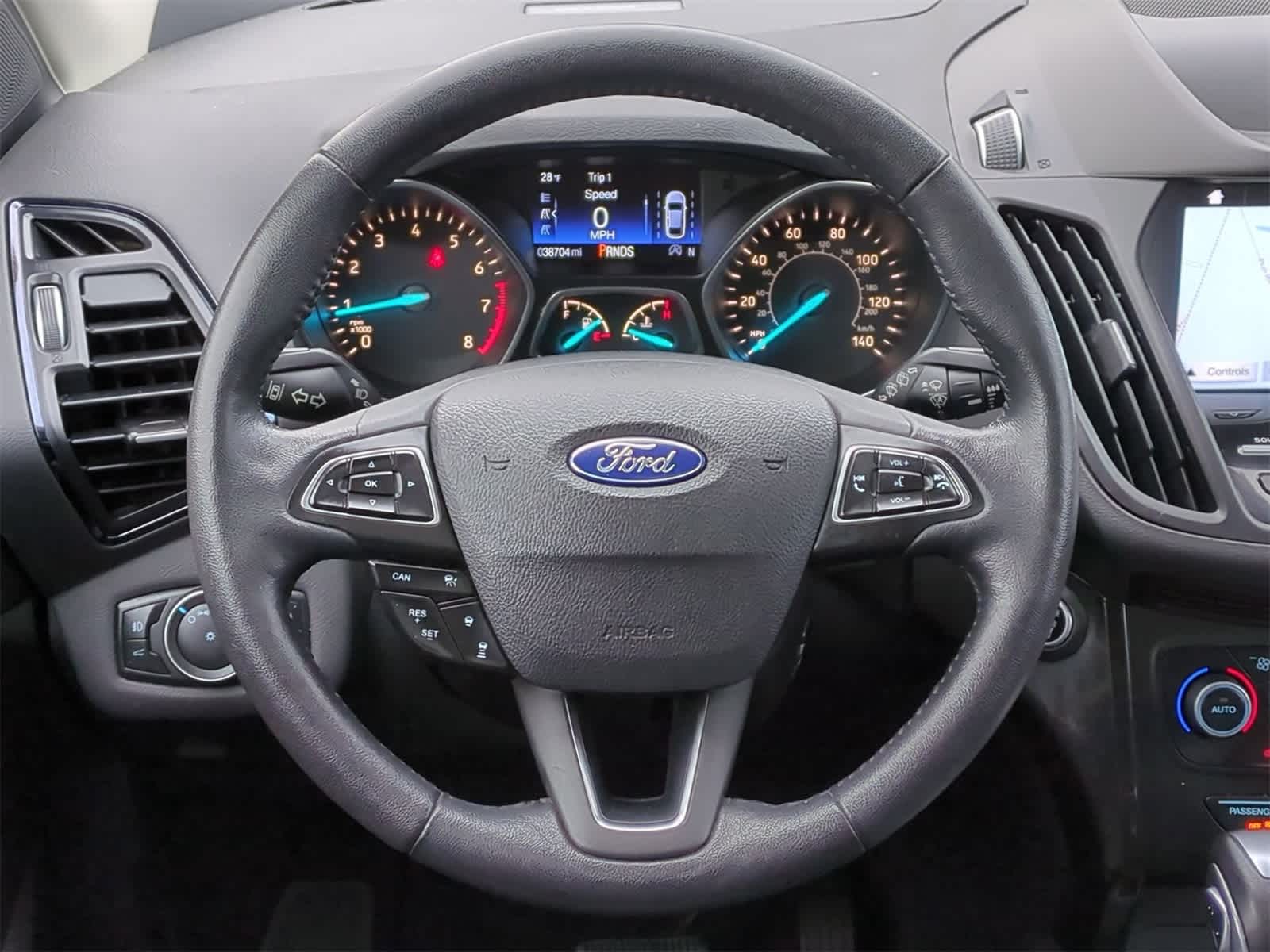 2019 Ford Escape Titanium 24