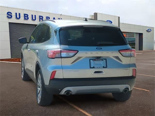 2022 Ford Escape Titanium 7