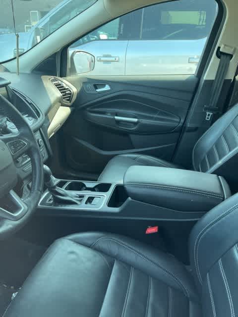 2018 Ford Escape Titanium 10