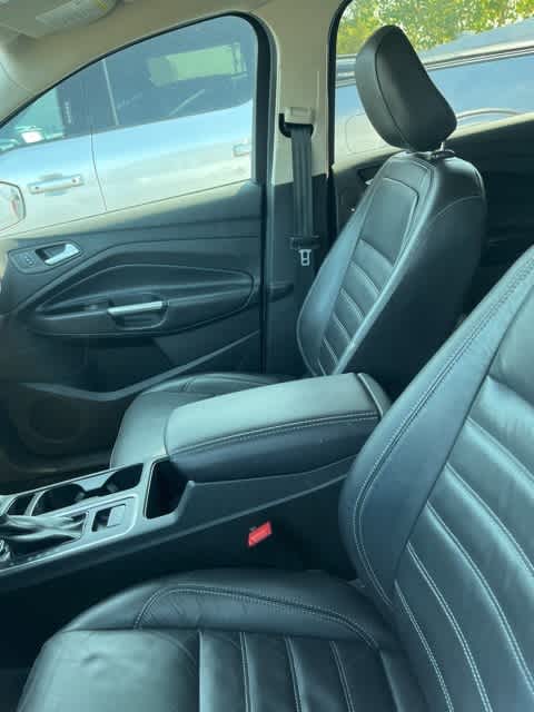 2018 Ford Escape Titanium 9