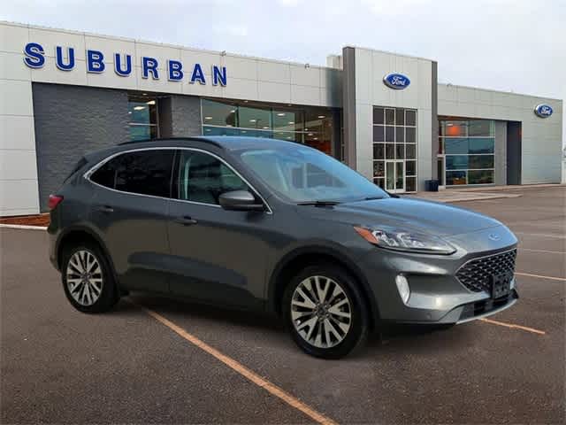 2022 Ford Escape Titanium 2