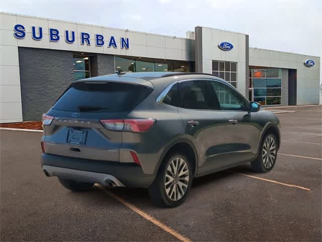 2022 Ford Escape Titanium 8