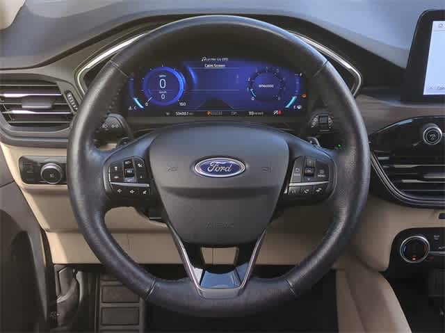 2020 Ford Escape Titanium 22