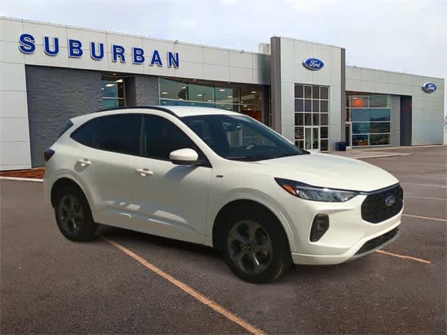 2023 Ford Escape ST-Line Select 2