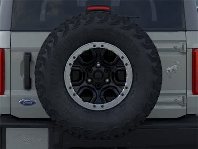 2024 Ford Bronco Black Diamond 24