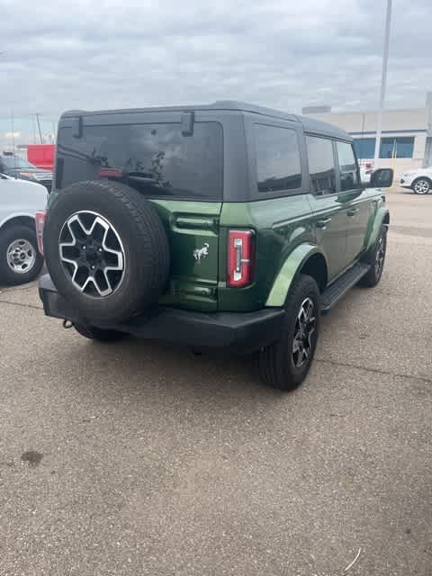 2023 Ford Bronco Outer Banks 4