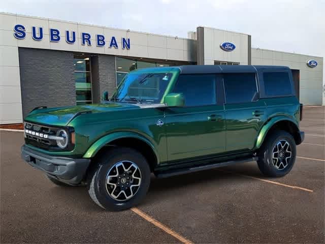 2023 Ford Bronco Outer Banks 4