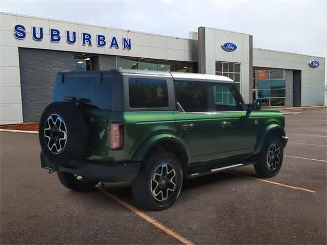 2023 Ford Bronco Outer Banks 8