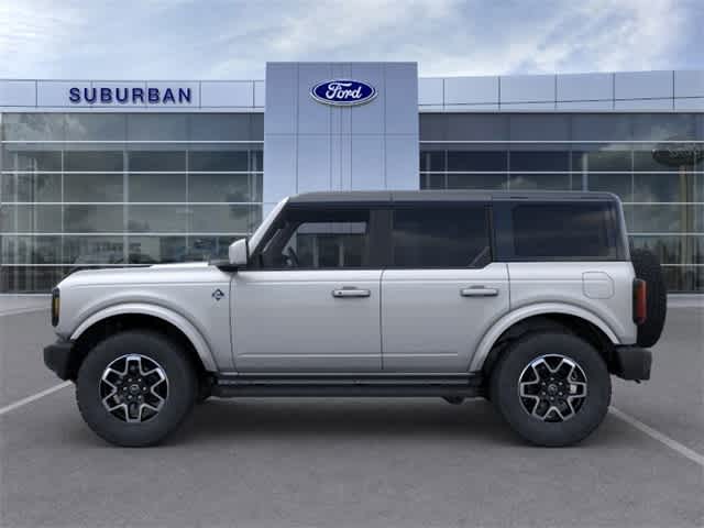 2024 Ford Bronco Outer Banks 3