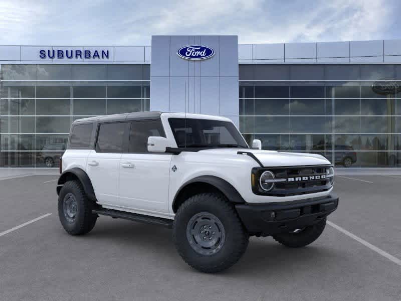 2024 Ford Bronco Outer Banks 7