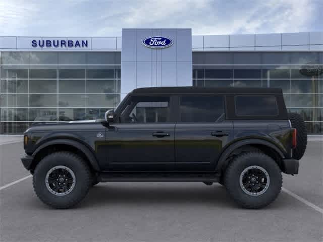 2024 Ford Bronco Outer Banks 3