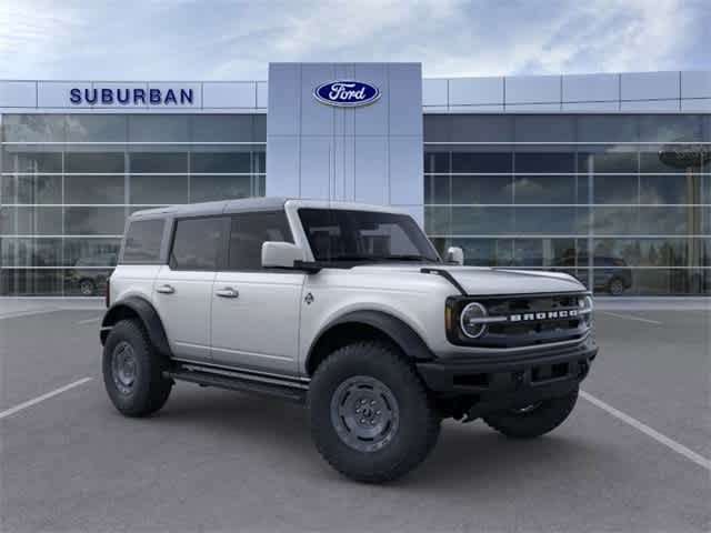 2024 Ford Bronco Outer Banks 7