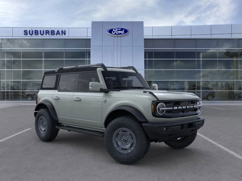 2024 Ford Bronco Outer Banks 7