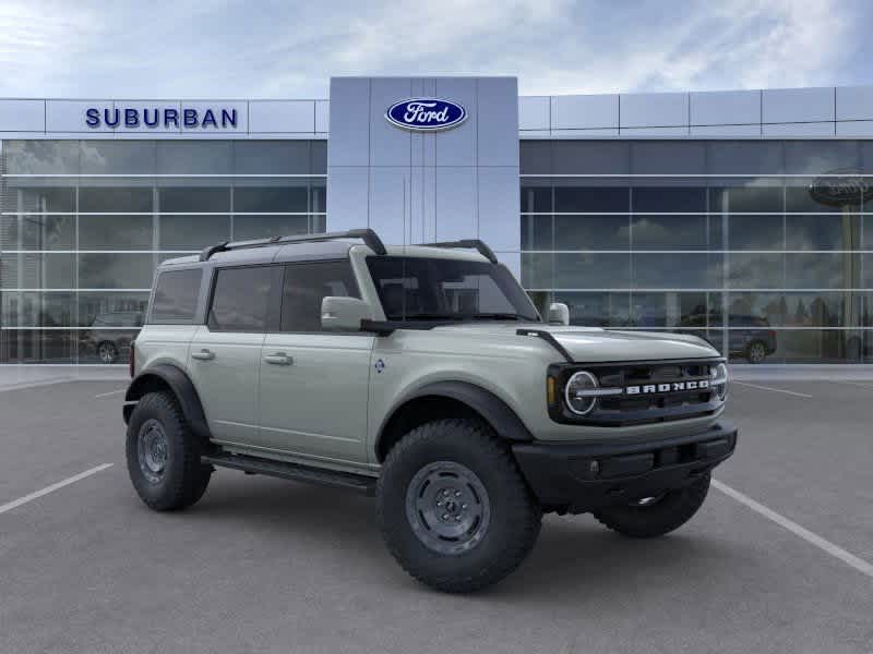 2024 Ford Bronco Outer Banks 7