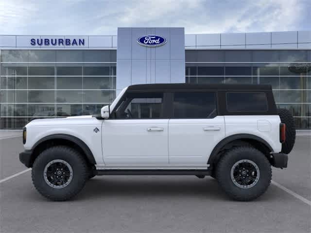 2024 Ford Bronco Outer Banks 3