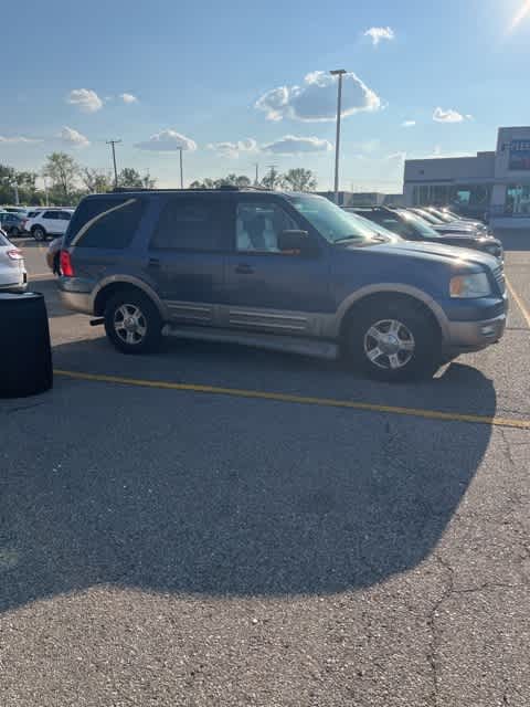 2004 Ford Expedition Eddie Bauer 7