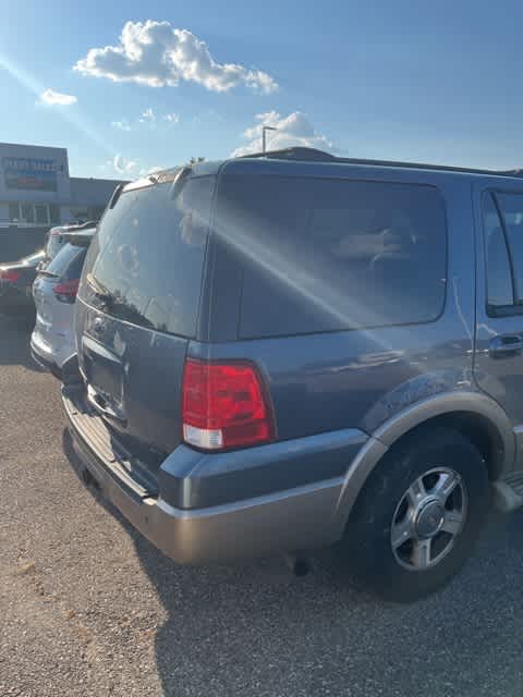 2004 Ford Expedition Eddie Bauer 5