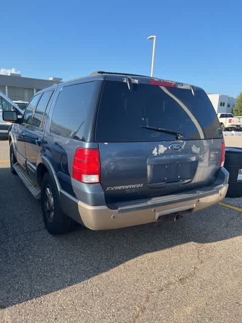 2004 Ford Expedition Eddie Bauer 2