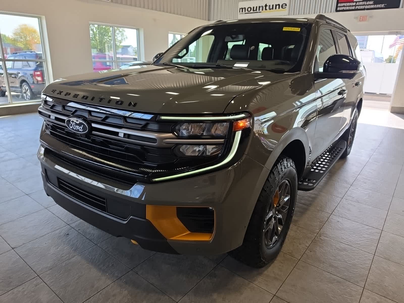 2025 Ford Expedition Tremor