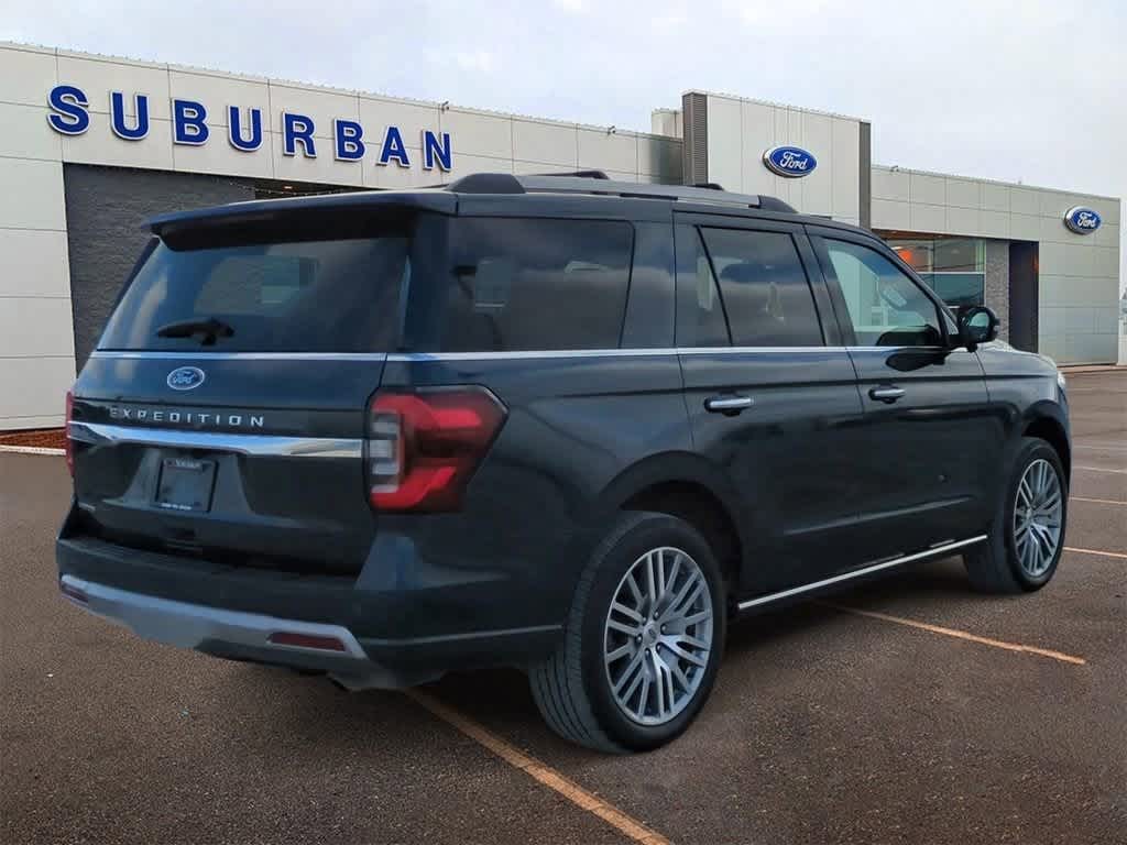 2022 Ford Expedition Limited 8