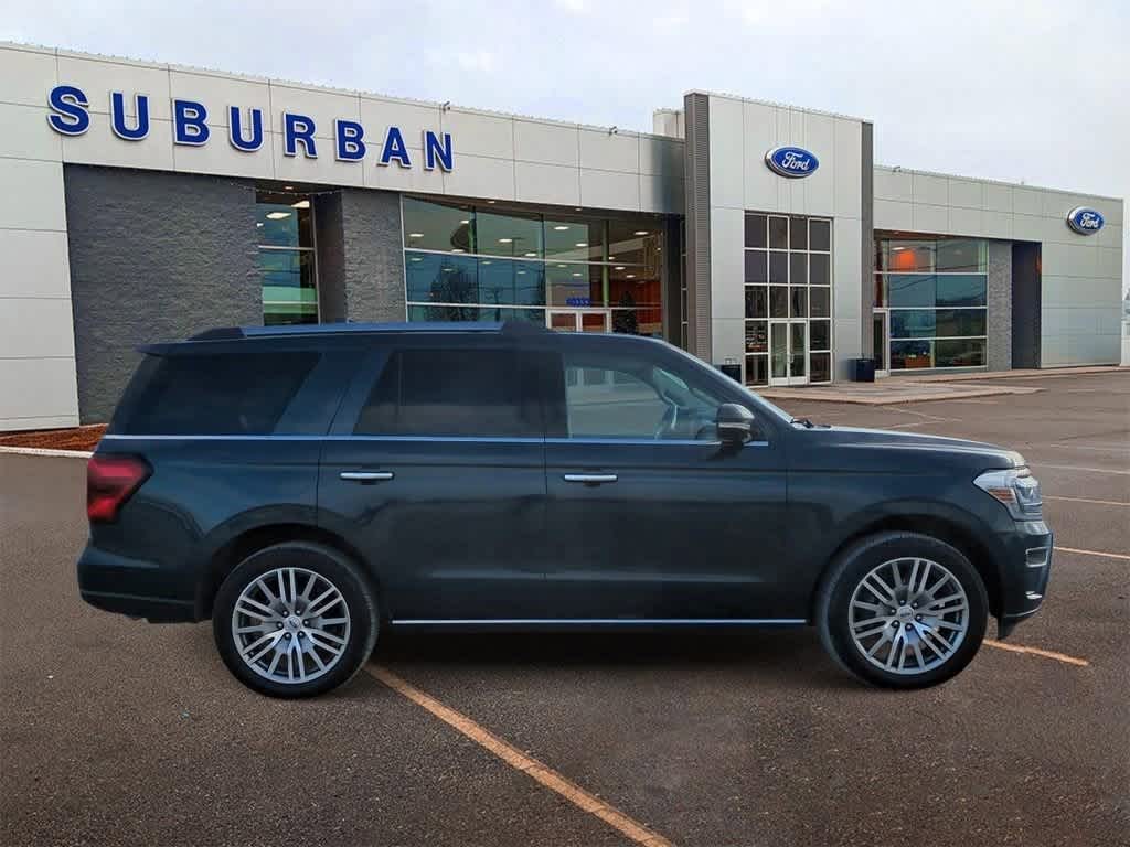 2022 Ford Expedition Limited 9