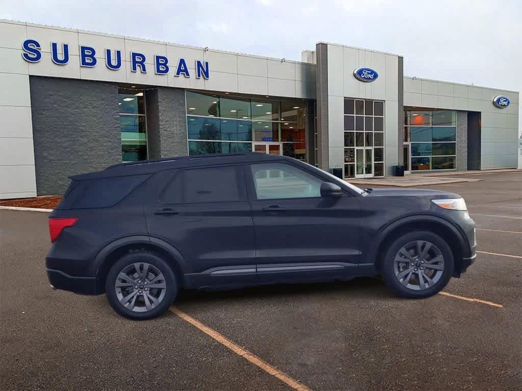 2022 Ford Explorer XLT 9