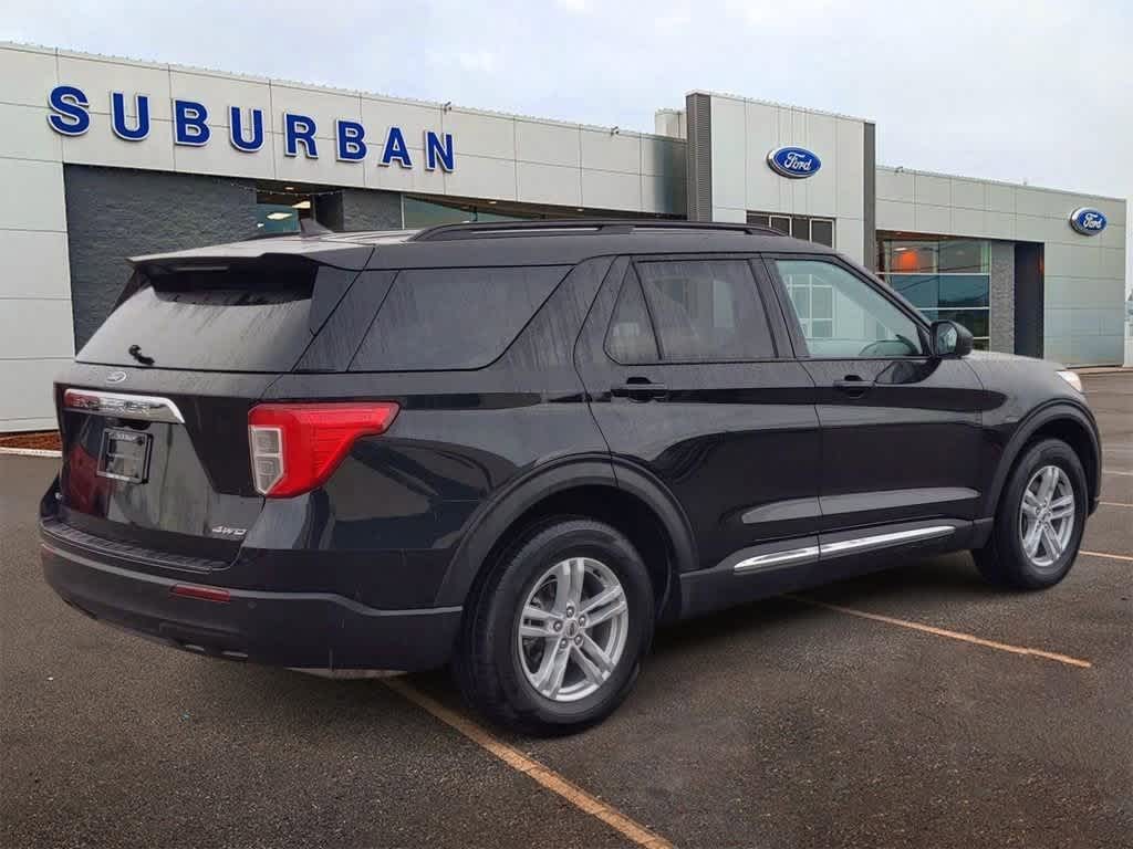 2023 Ford Explorer XLT 8