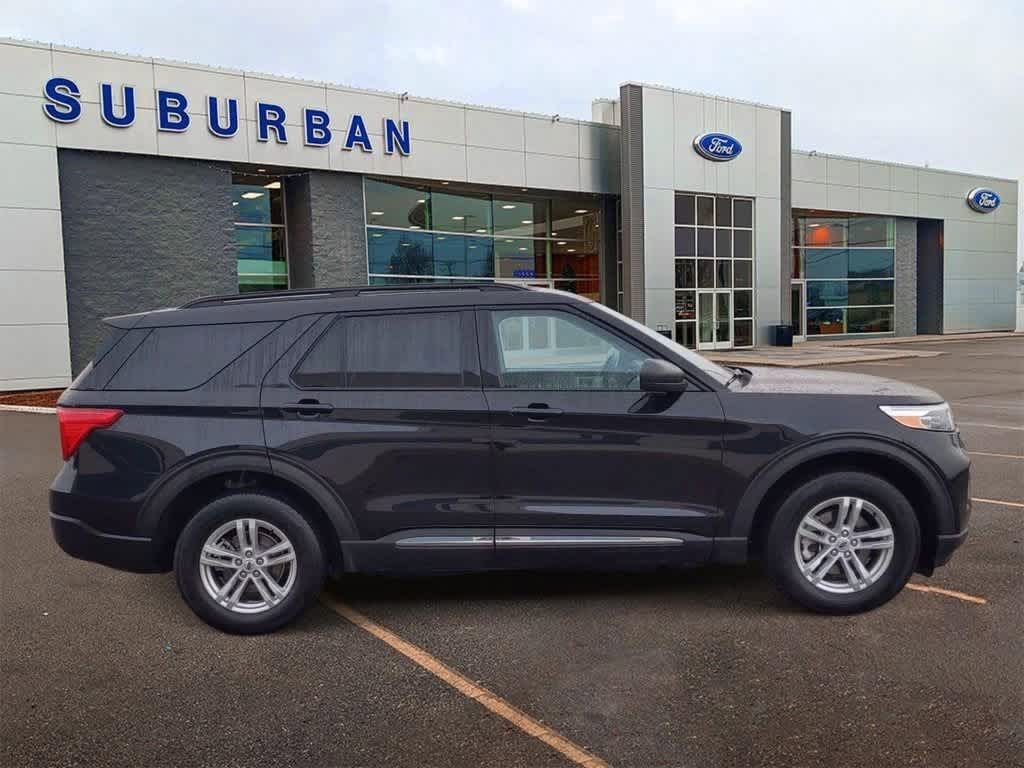 2023 Ford Explorer XLT 9