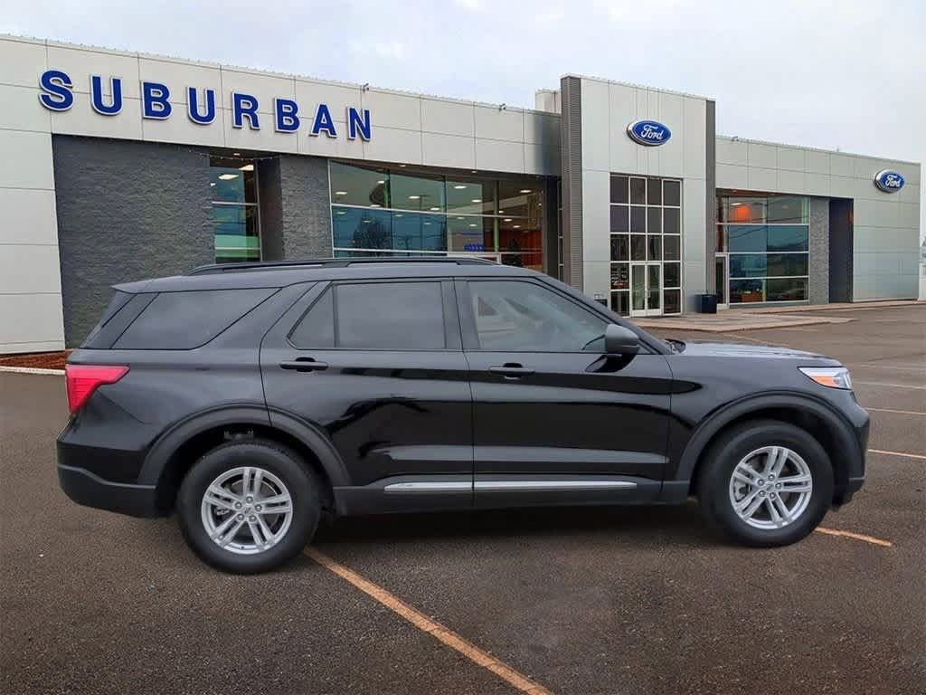 2022 Ford Explorer XLT 9