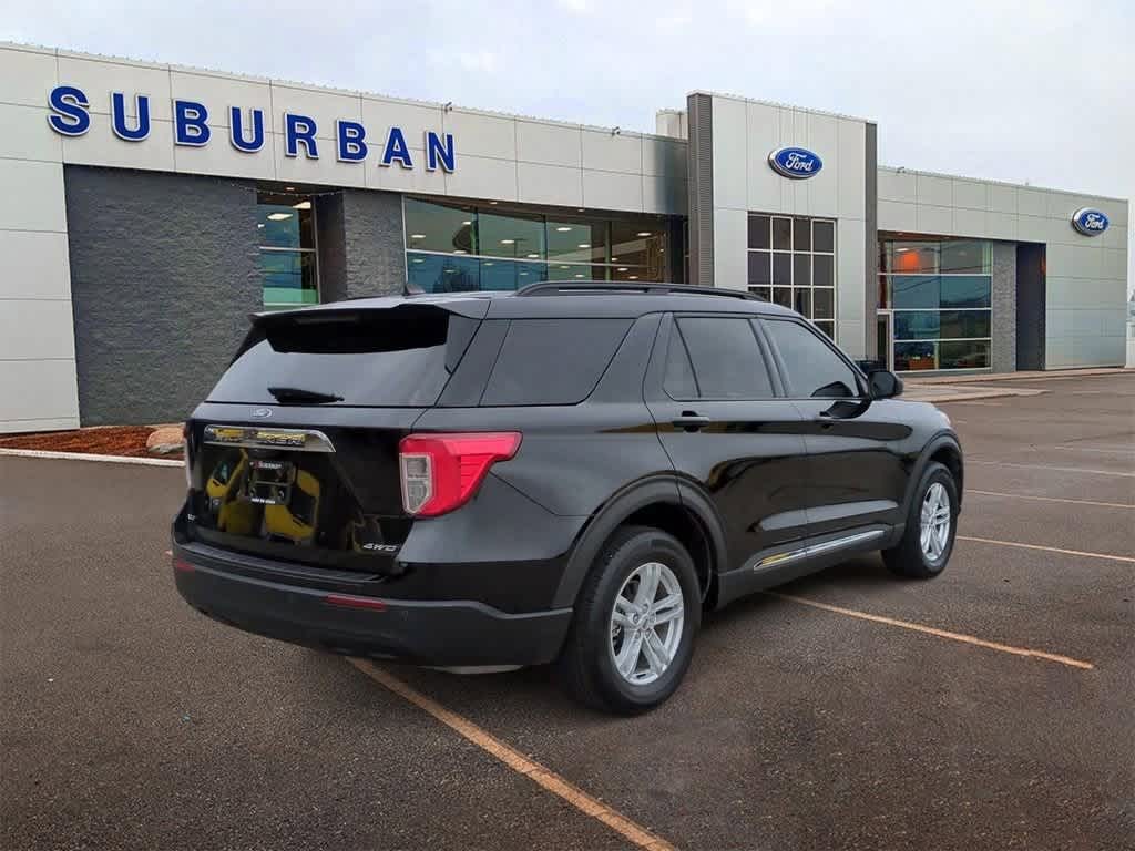 2022 Ford Explorer XLT 8