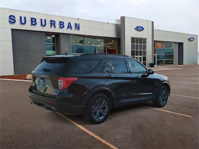 2022 Ford Explorer XLT 8