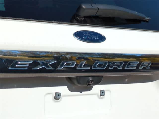 2021 Ford Explorer XLT 12