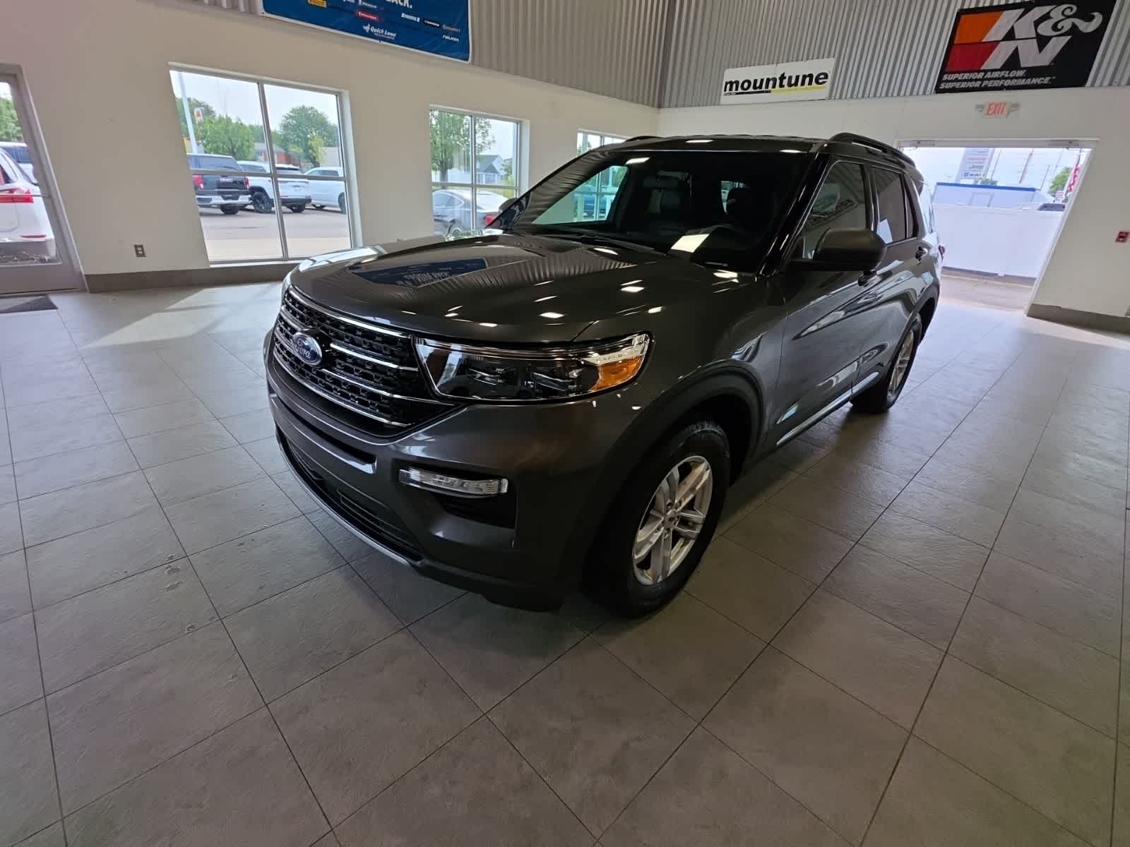 2020 Ford Explorer