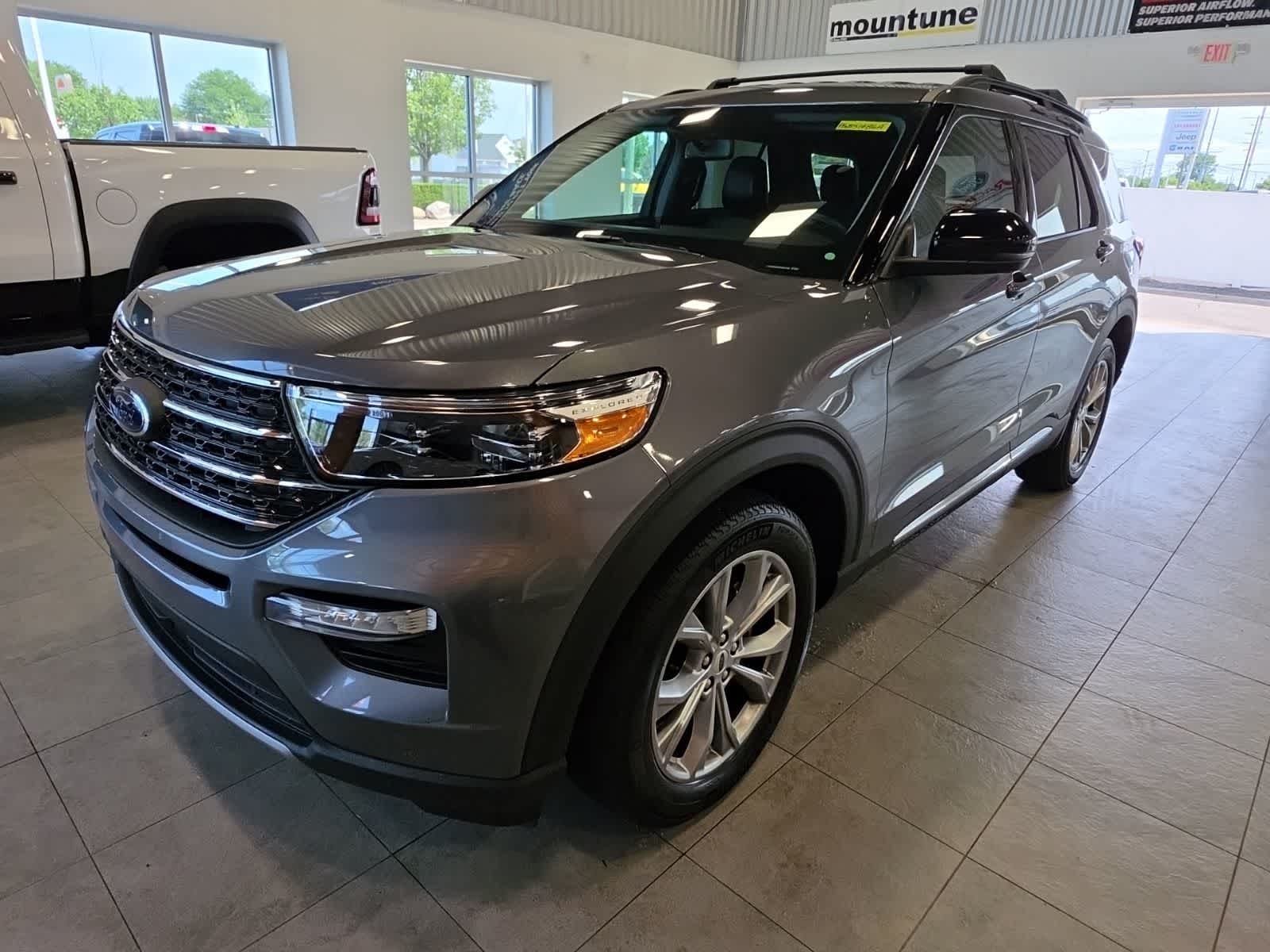 2023 Ford Explorer