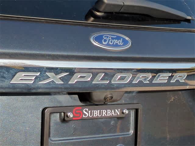 2022 Ford Explorer XLT 12