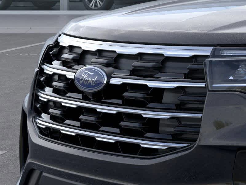 2025 Ford Explorer Active 17