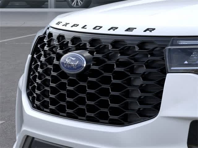 2025 Ford Explorer ST-Line 17