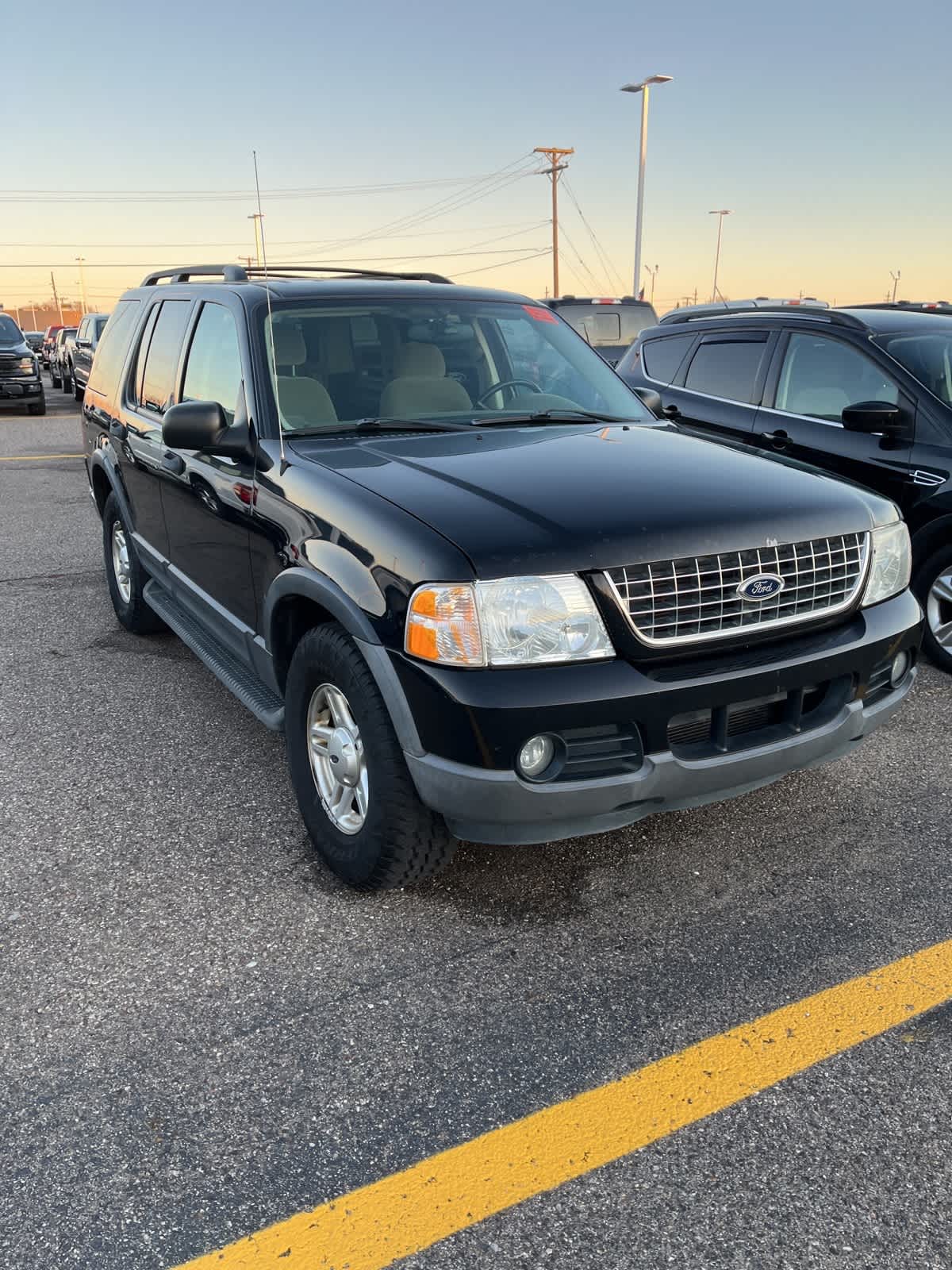 2003 Ford Explorer XLT 8